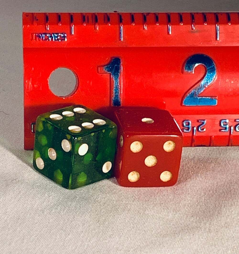 Two Bakelite Dice Green apple and Solid red